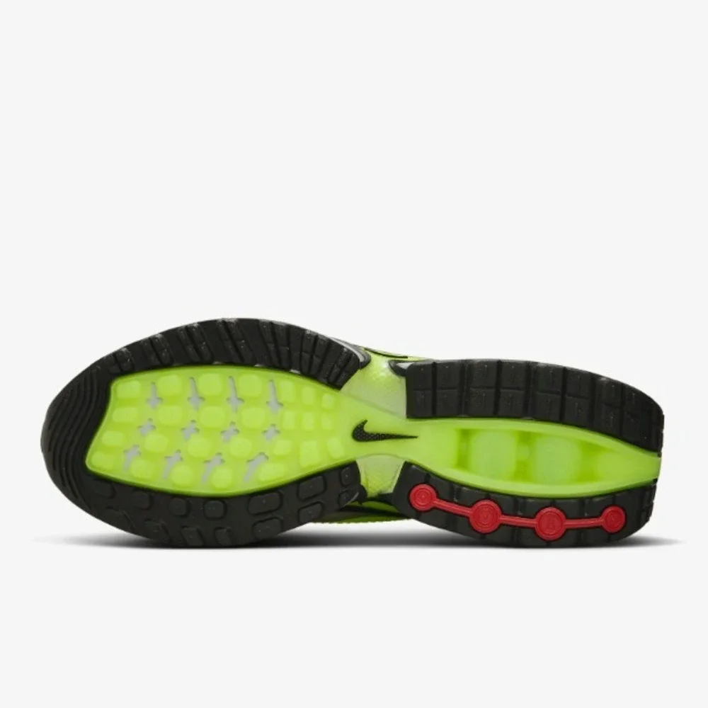 Nike Men's Size 10 Air Max DN Volt Black Glow Sneakers DV3337-700 NEW